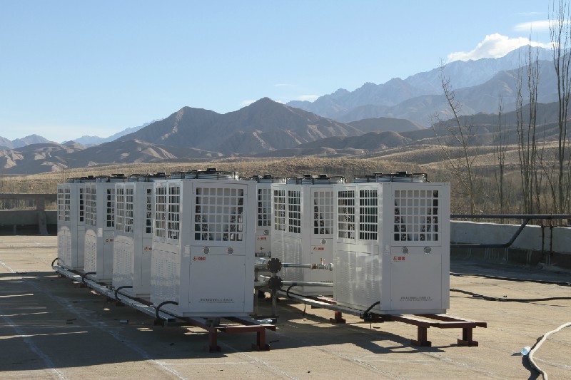 鑫魯禹超低溫空氣源熱泵廠家機(jī)組